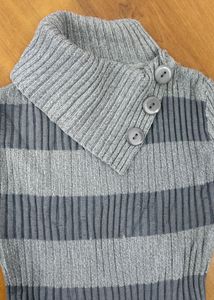 Woollen Grey Top