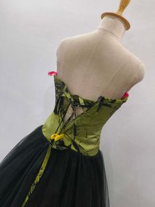 Elegant Green &amp; Black Gown