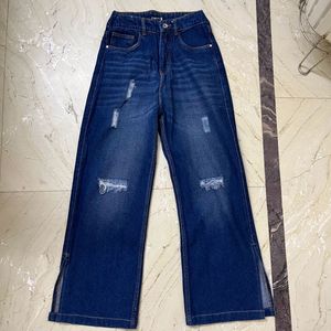 Street 9- Wide Leg, Distressed Pants.