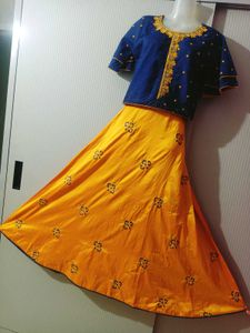 Long Skirt With Top