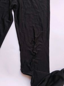black leggings