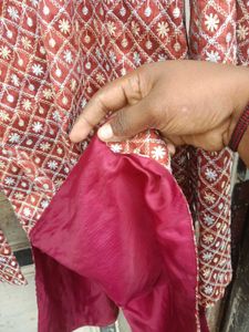 Kurti For Men And Women With A Beautiful Colour