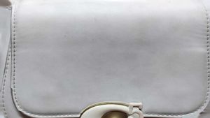 Sling Bag