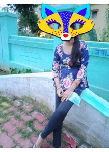 two stylish top with trendy jeans 😎