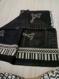Black 🖤 Saree