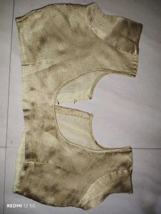Grey Saree With Blouse