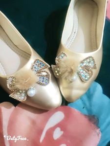 Golden Bellies Shoe