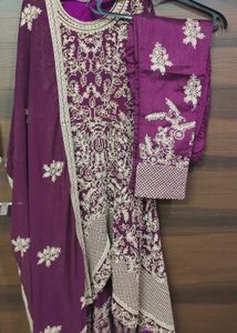 Elegant Embroidered Purple Kurta