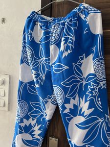 Blue &amp; White Print Lounge Pants