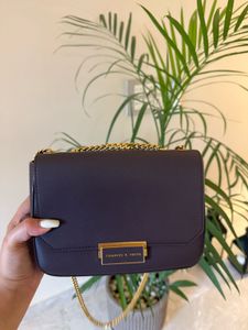 CLASSIC CHARLES AND KEITH (Check Description)