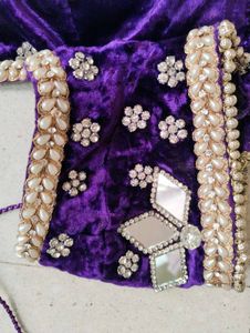 Gorgeous Lehenga Choli Set Really Looks Pretty