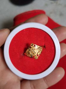 desiner Gold Ring