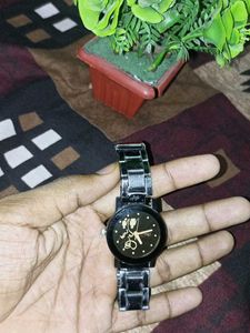 Elegant Women&#39;s Watch