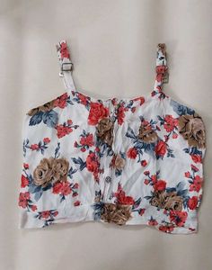 NEW Croptop