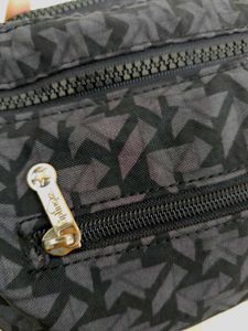 Kipling Authentic