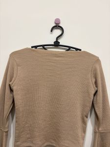 Bell Sleeve Crop Top