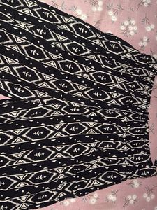 Patterned Wide Leg Pants