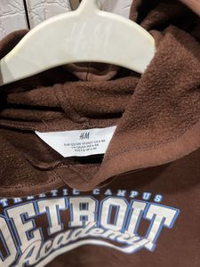 H&amp;M Famous Detroit Sweatshirt