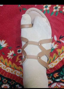 Tan flats