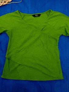 Max Authentication Top
