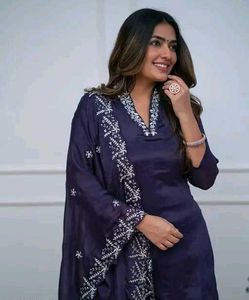 Attractive Kurta Set with dupatta.(S,L,XL,XXL)