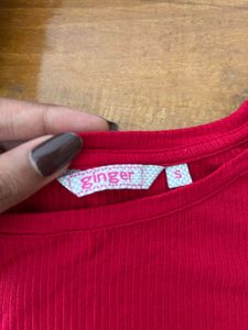 Red Ribbed Crop Top