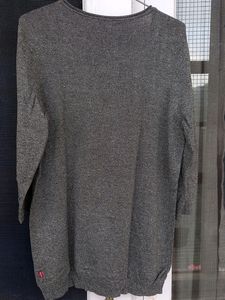 Grey Levi&#39;s Top