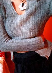 Long Sleeve V Neck Top