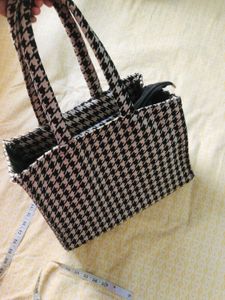 Houndstooth Tote Bag