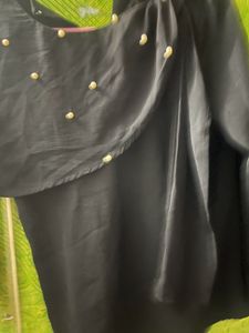 Black Pearl Full Sleeves Top