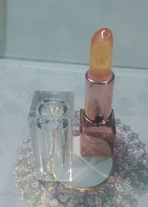 Colour Gel Lipstick With Goldleaf 💄