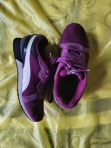 Puma Women Walking Shoe
