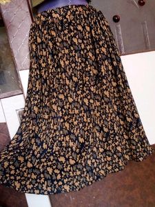 Floral Skirt 🌿🌼