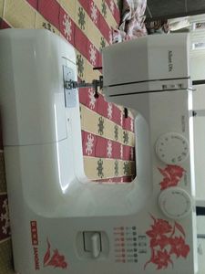 Price Reduced ..JANOME Sewing Machine Allure