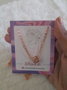 Elegant Rose Gold Necklace