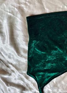 18.6.4 GORGEOUS VELVET TOP
