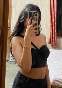 Bow One shoulder Top 🖤