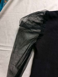 Balloon Sleeves Top