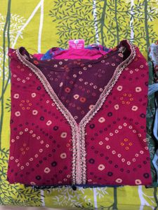 Rajasthani tie-dye kurti