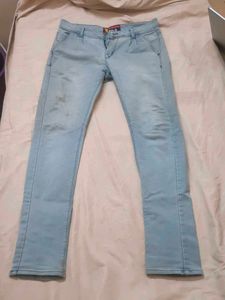 Light Wash Men&#39;s Jeans
