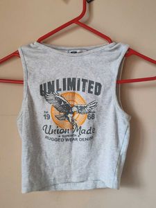 Graphic Print Crop Top