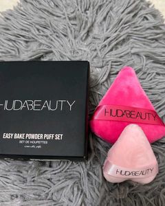 Huda Beauty Powder Puff Set