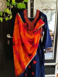 Embroidered Blue &amp; Orange Dupatta Kameez