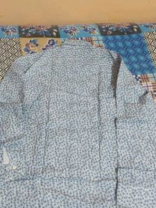 New London Looks Shirt L Size
