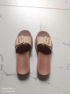 Women Flat Sandals