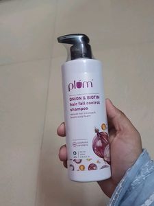 Plum Goodness  Onion And Biotin Hair Fall Control Shampoo