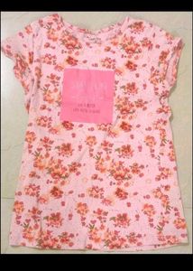 Set of 2 tshirts &amp; 1 festive wear top🌺