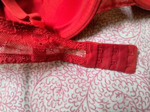 CHINESE RED NEW BRA