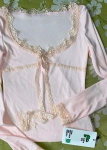 Newme Lace Top