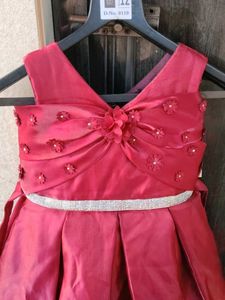 Elegant Red Party Dress